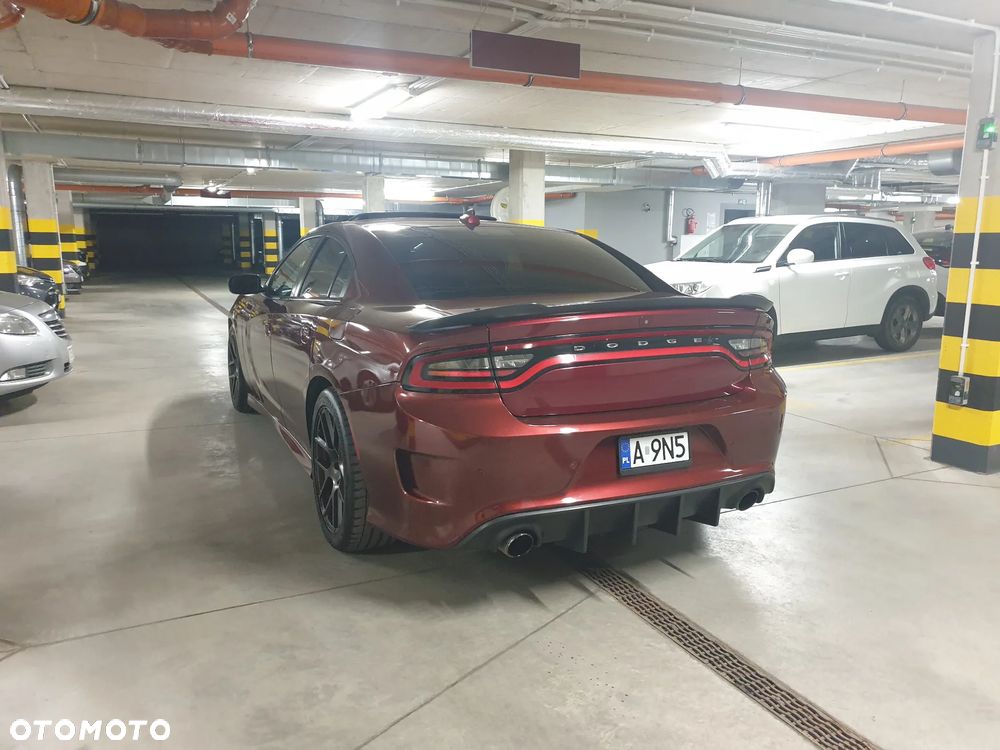 Dodge Charger 6.4 Scat Pack - 4