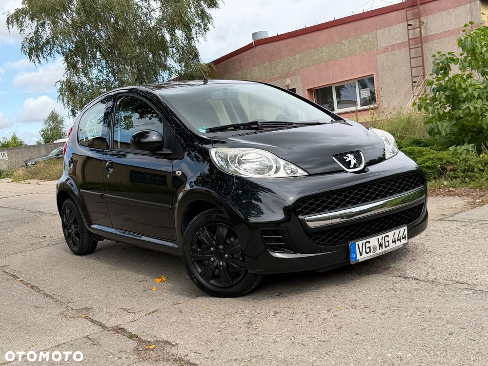 Peugeot 107 70 Black&Silver - 32