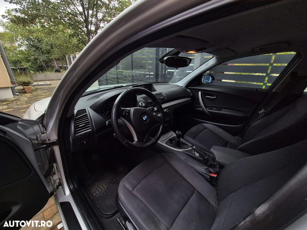 BMW Seria 1 118d - 8