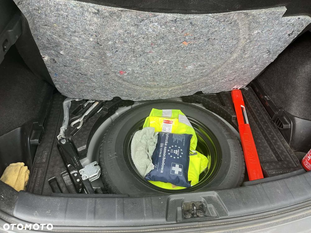 Nissan Qashqai 1.3 DIG-T N-Connecta - 18