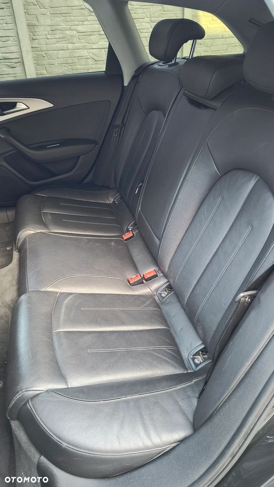 Audi A6 Avant 2.0 TDI Ultra S tronic - 16