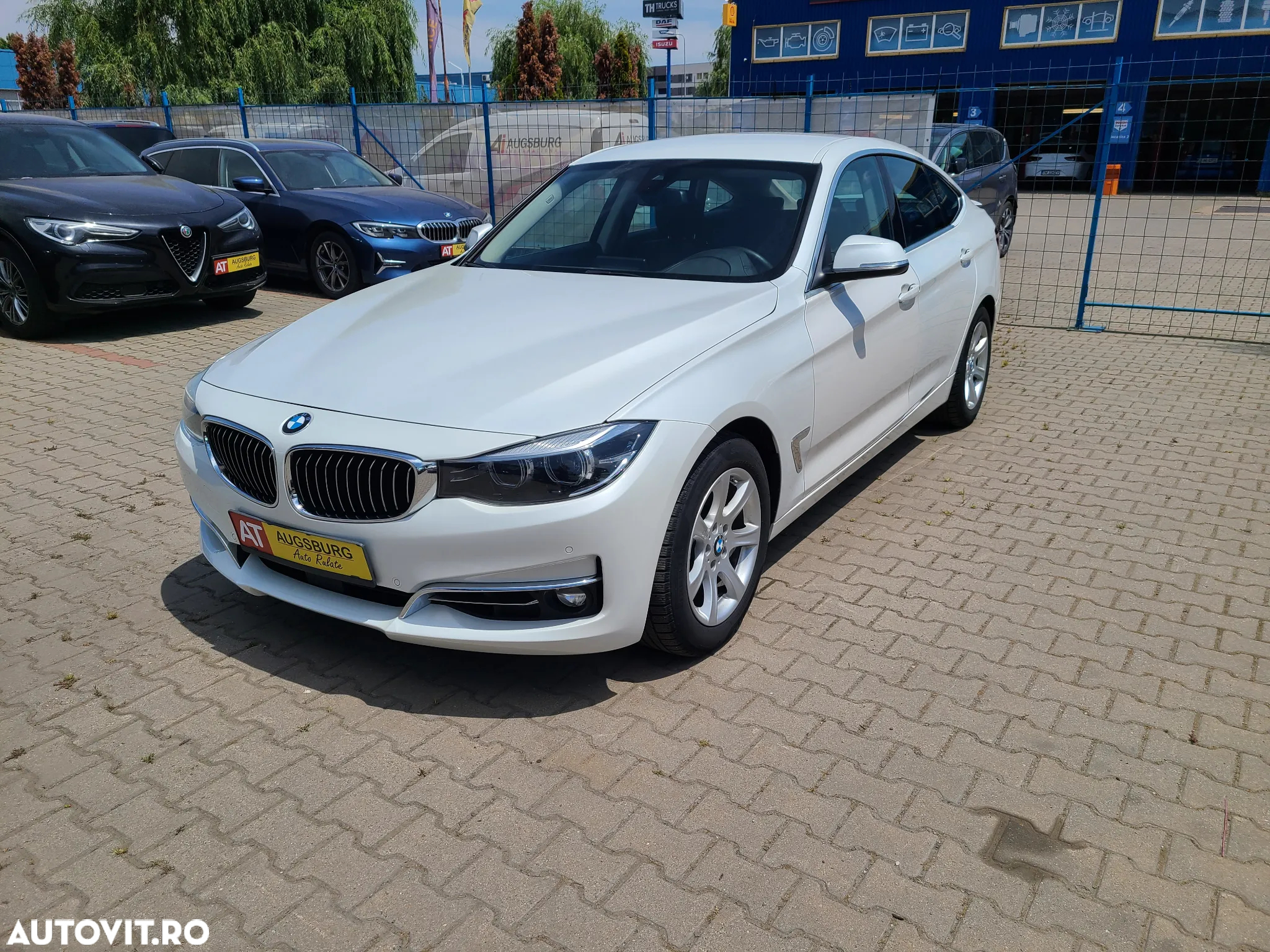 BMW Seria 3 320i GT xDrive AT - 4
