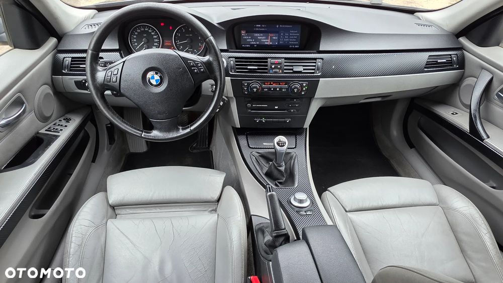 BMW Seria 3 - 8