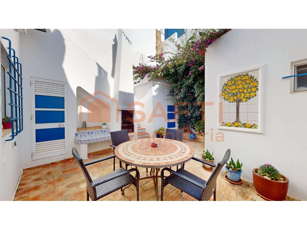 Casa no centro de Carvoeiro - Grande imagem: 3/35