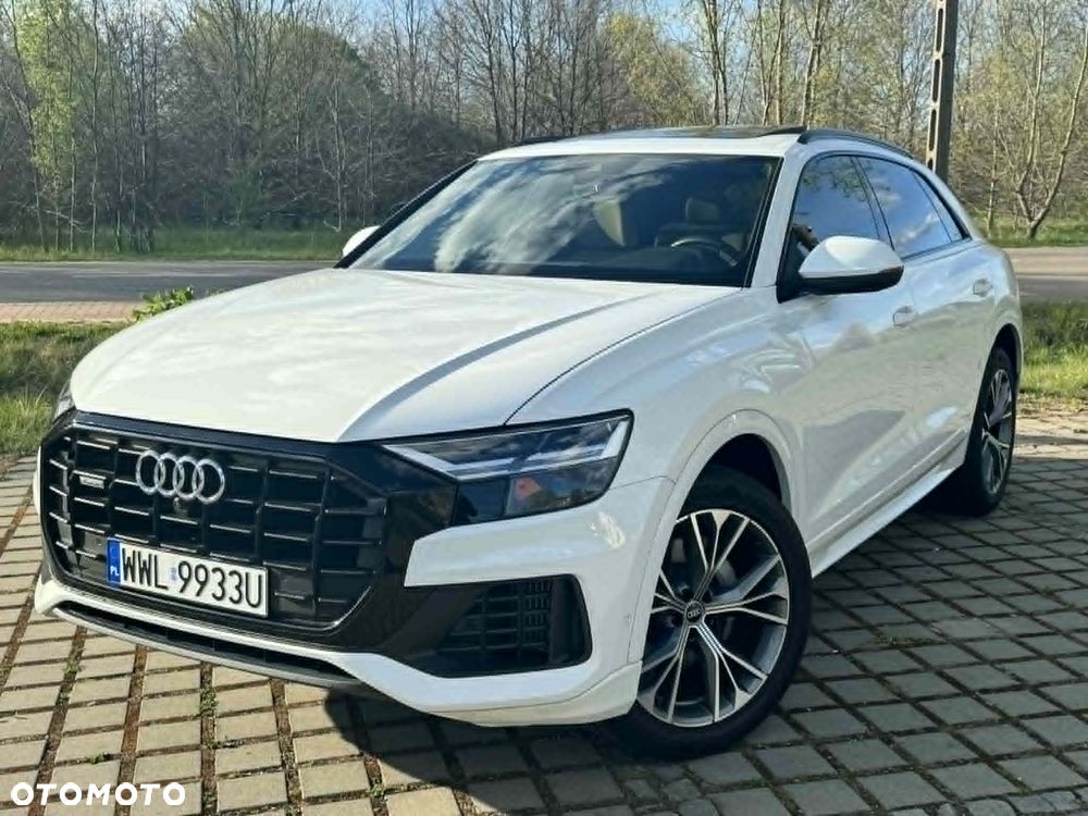 Audi Q8 - 1