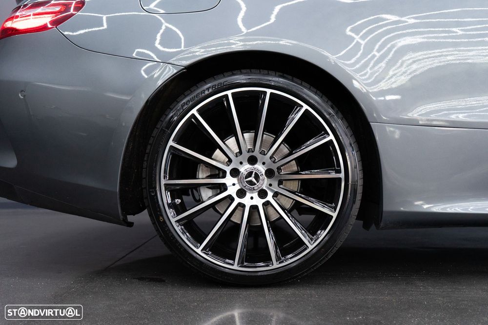Mercedes-Benz E 220 d AMG Line - 14