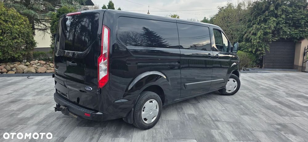 Ford Transit Custom - 11