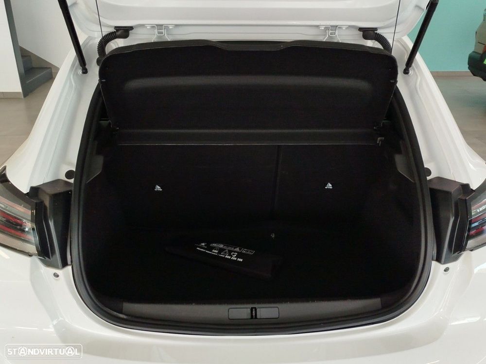 Peugeot 208 1.2 PureTech Style - 6
