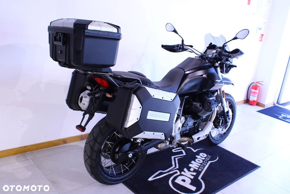 Moto Guzzi V85 - 6