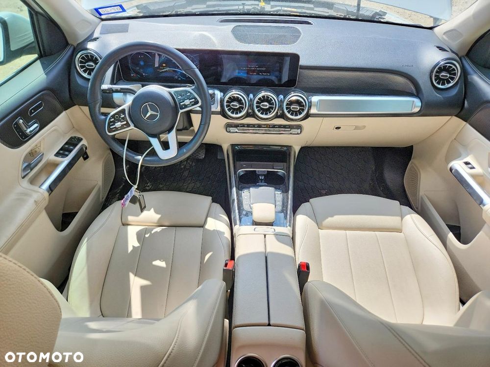 Mercedes-Benz GLB 250 8G-DCT Style - 9