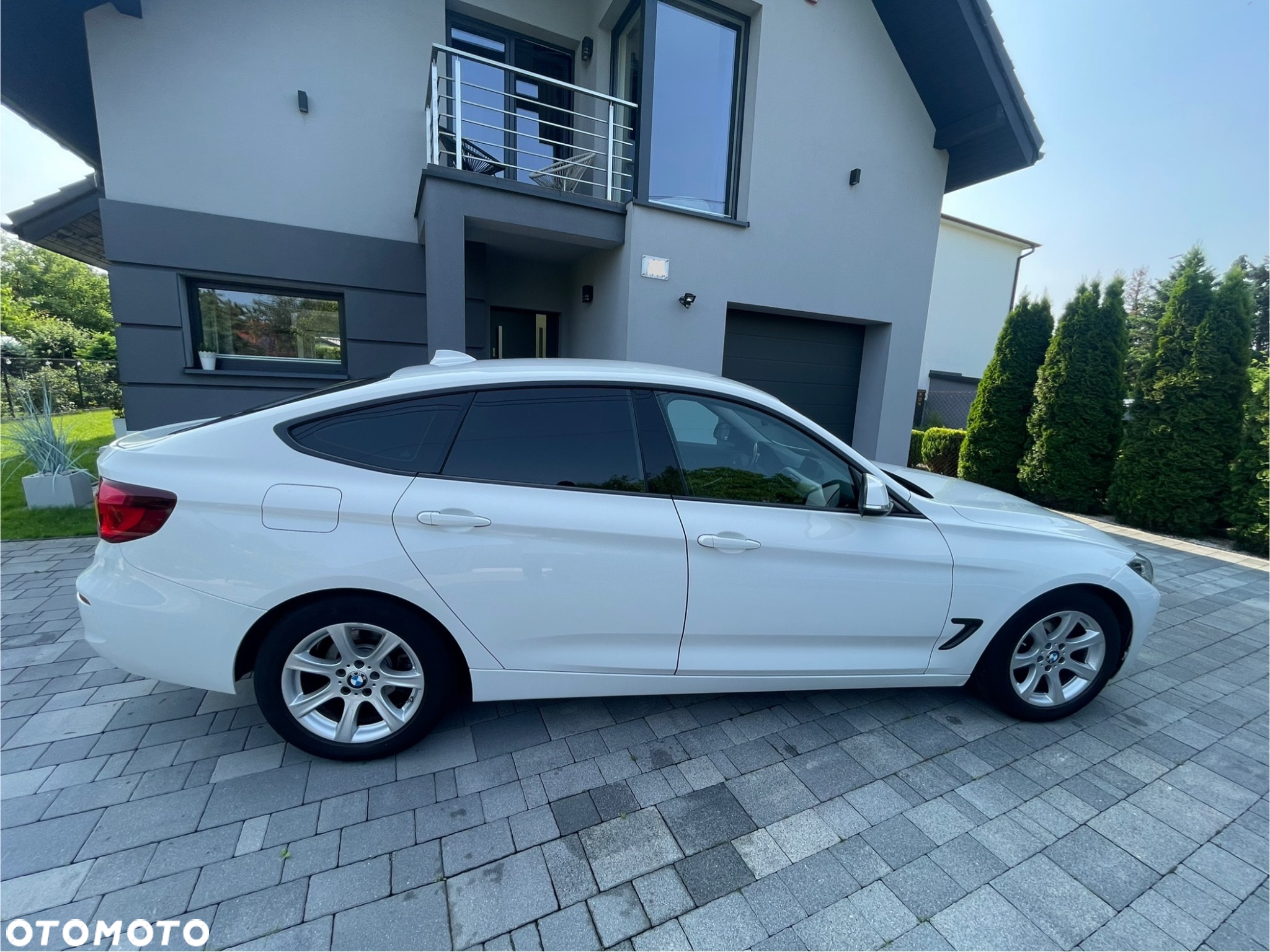 BMW 3GT 318d Business Edition - 21