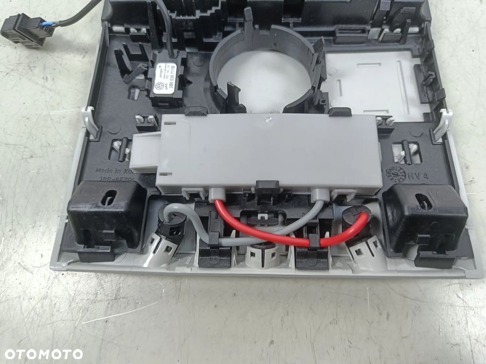 Lampka kabinowa VW Golf Jetta Tiguan Scirocco Oświetlenie kabiny oświetlenia 1K8947105CD - 8
