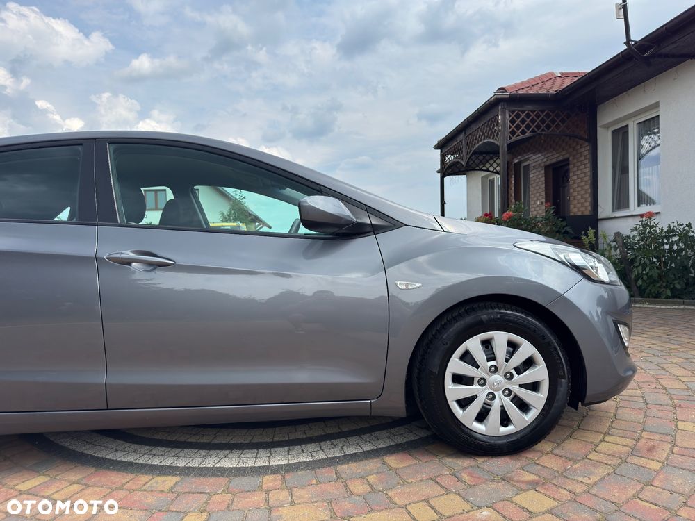 Hyundai i30 - 16
