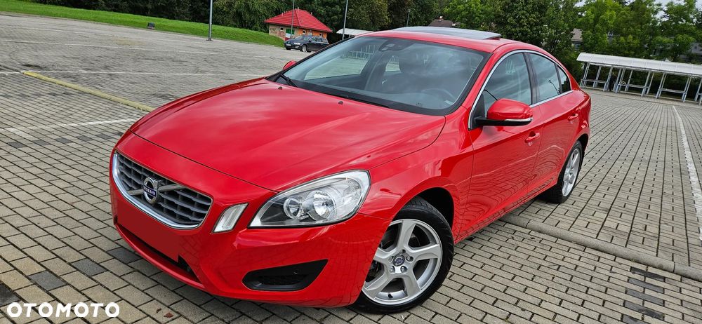 Volvo S60 T3 Summum - 1