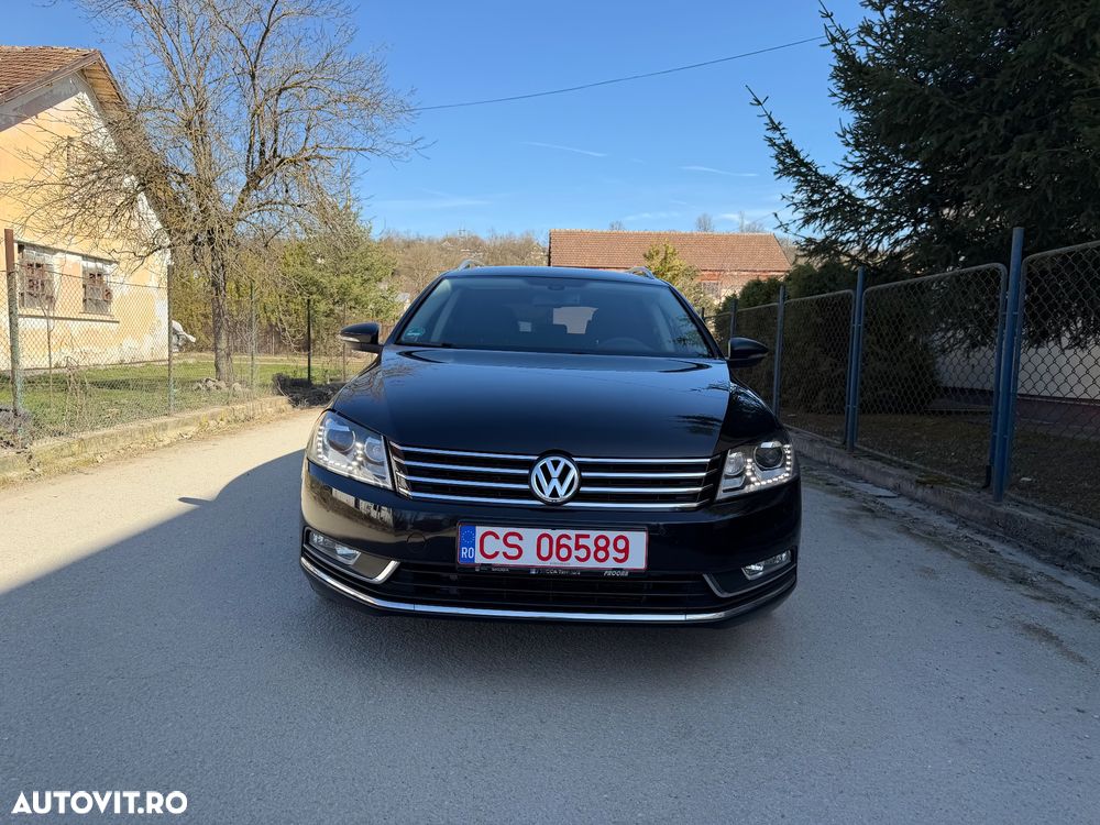 Volkswagen Passat 2.0 Blue TDI SCR Trendline - 9