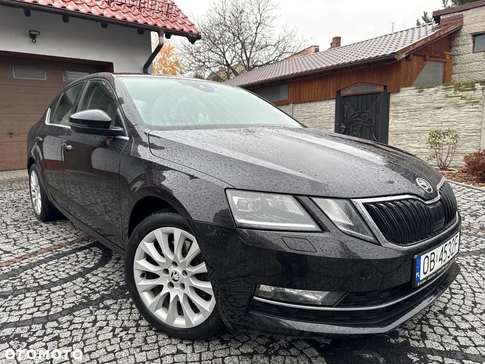 Skoda Octavia 2.0 TDI 4x4 Elegance DSG - 2