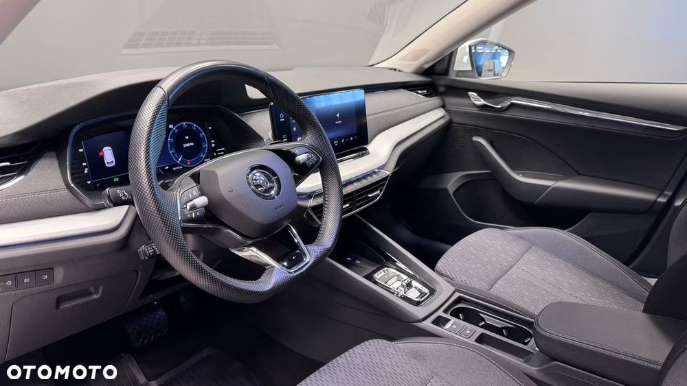 Skoda Octavia 2.0 TDI Selection DSG - 8
