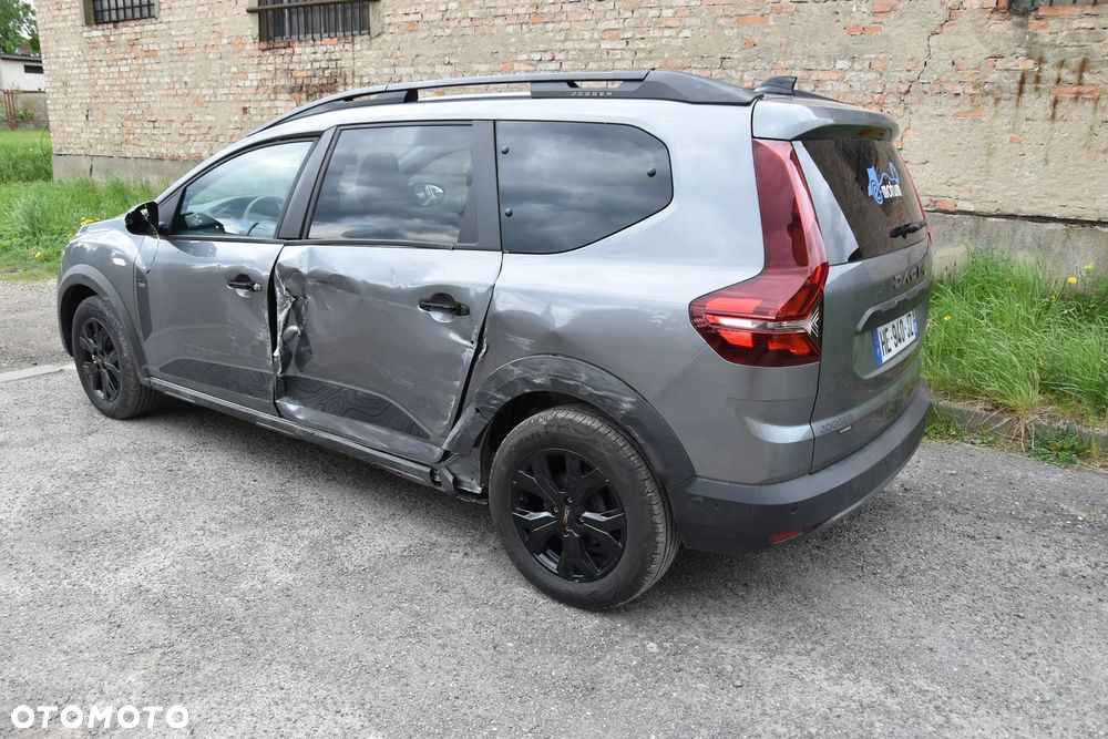 Dacia Jogger 140 (7-Sitzer) Expression - 4