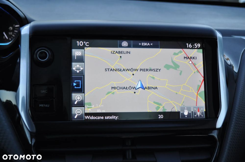 Peugeot 2008 1.2 Pure Tech Allure S&S - 26