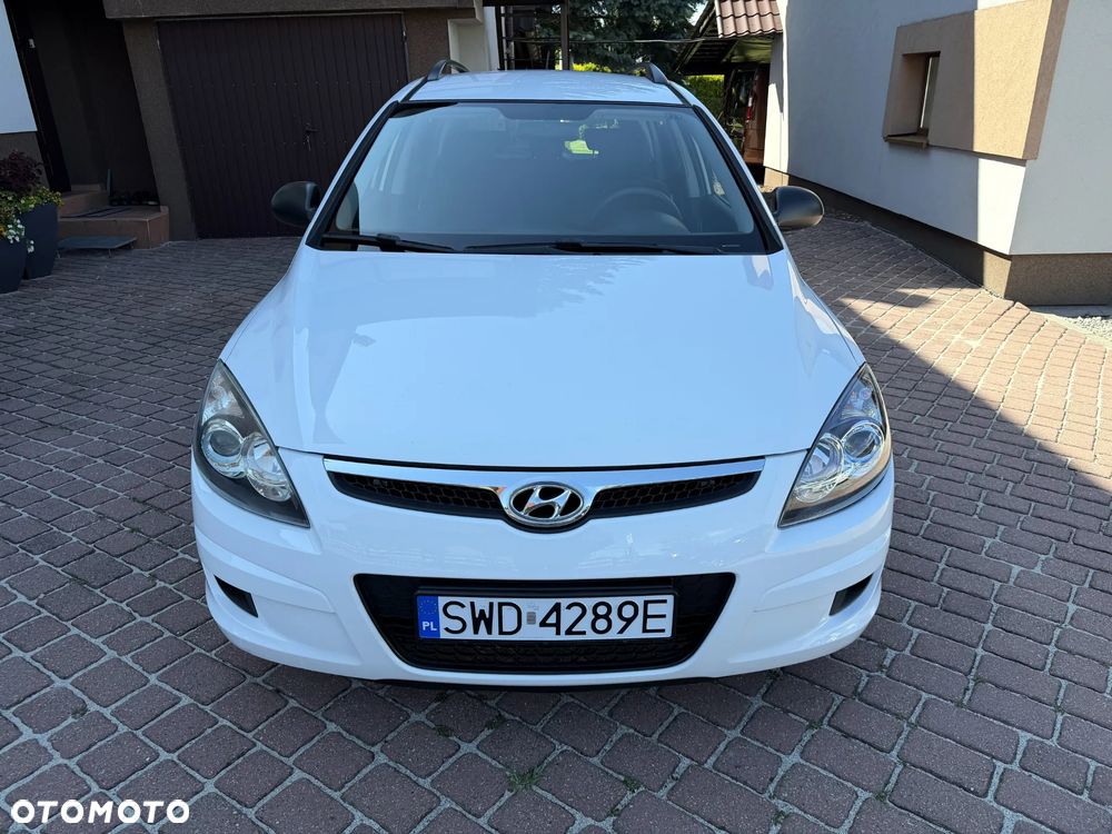 Hyundai i30 i30cw 1.4 Edition Plus - 38