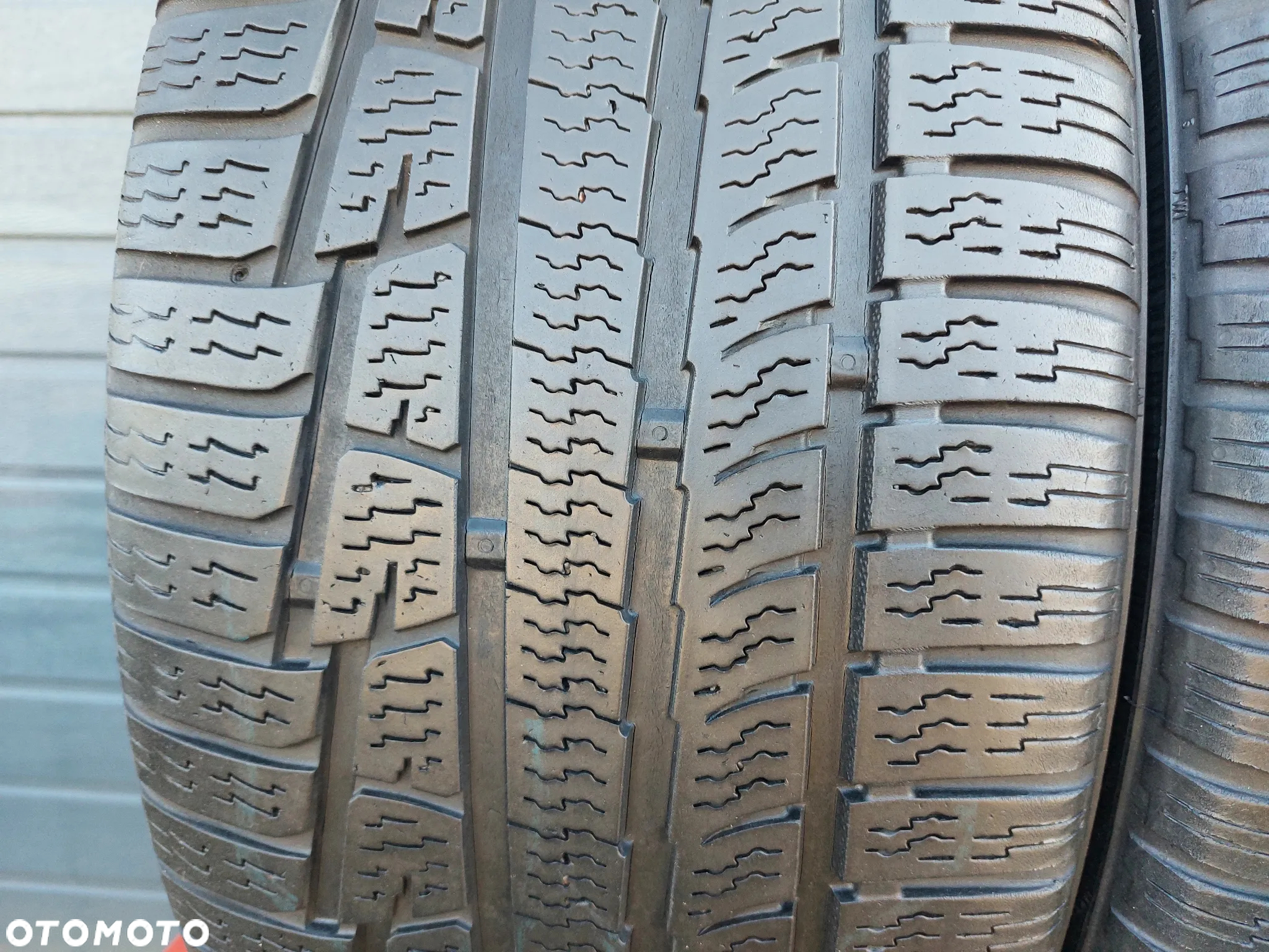 245/45 R18 OPONY ZIMOWE NOKIAN WR A3 DOT13 - 2