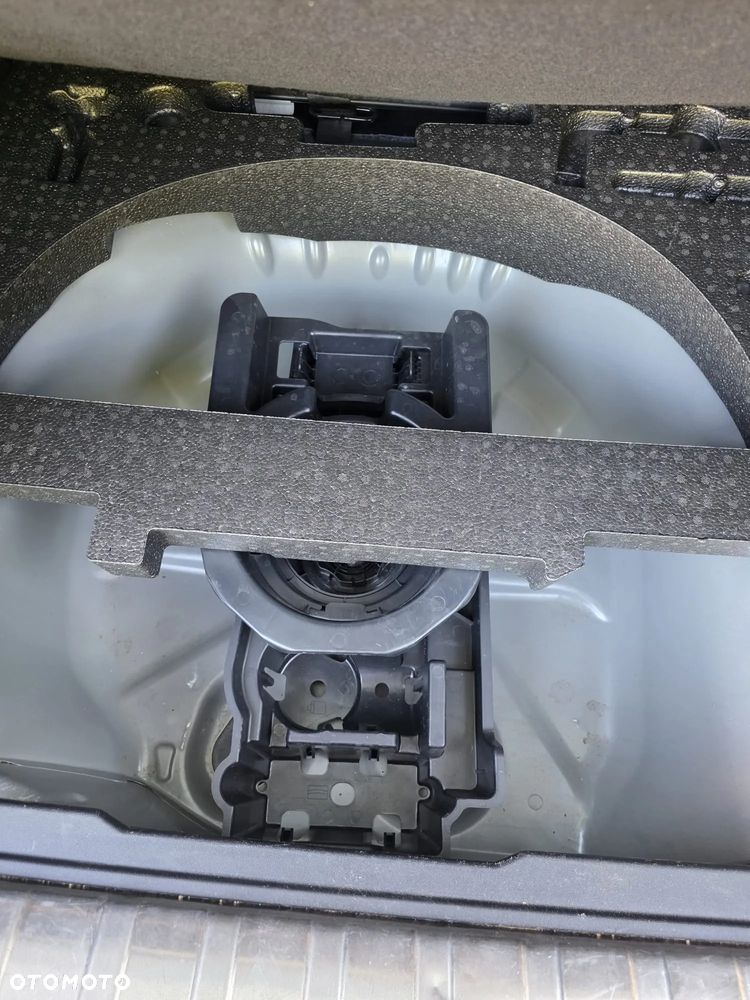 Peugeot 2008 - 17