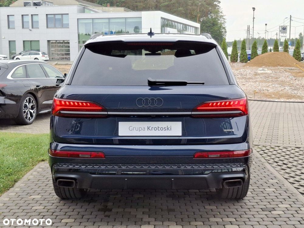 Audi Q7 - 4