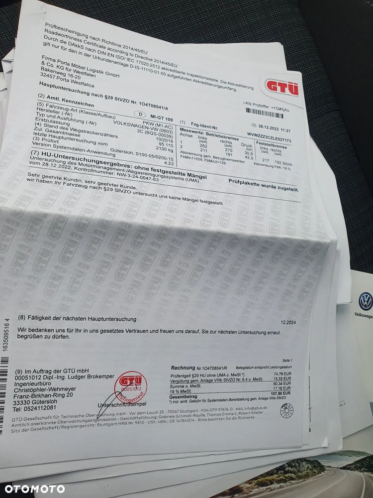 Volkswagen Passat 2.0 TDI SCR DSG Business - 24