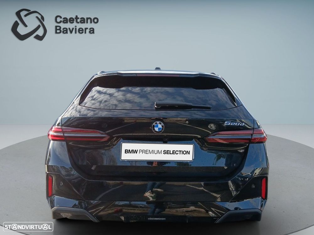 BMW 520 d Pack Desportivo M Pro - 7
