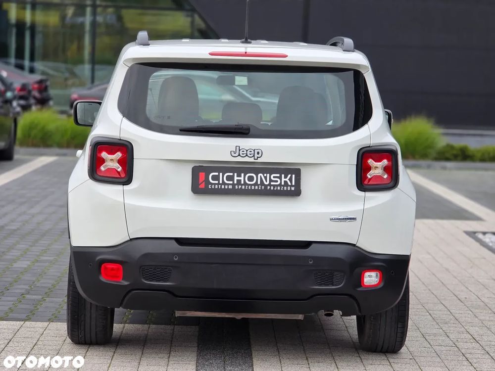 Jeep Renegade 1.6 E-TorQ Longitude FWD - 8