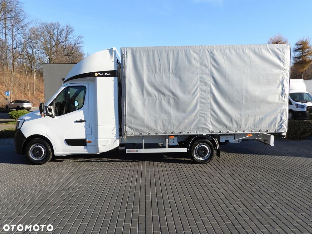 Renault MASTER PLANDEKA 8 PALET WEBASTO TEMPOMAT LEDY KLIMATYZACJA  165KM - 10