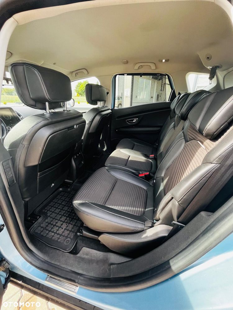 Renault Scenic 1.6 dCi Bose - 14