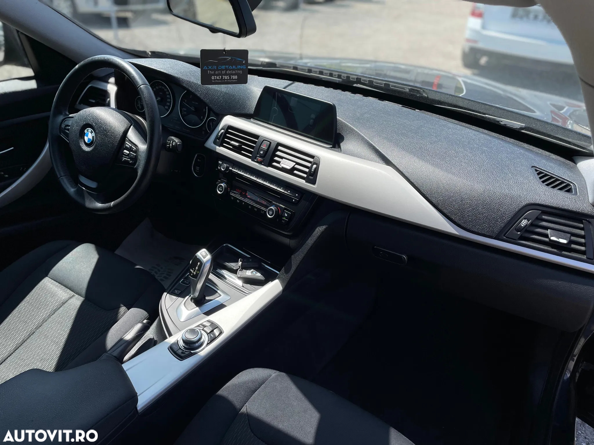 BMW Seria 3 318d GT Aut. Modern Line - 27