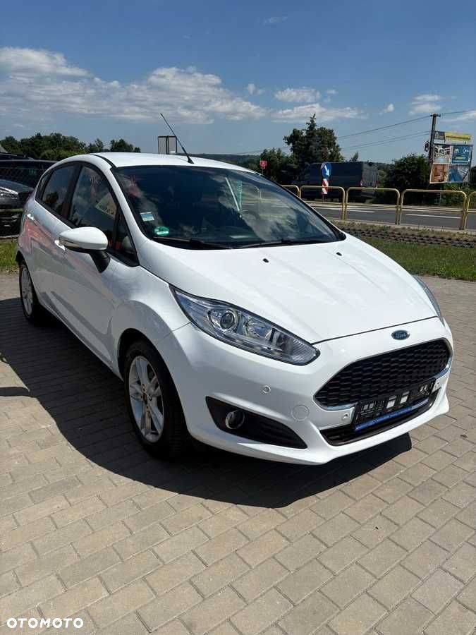 Ford Fiesta - 2