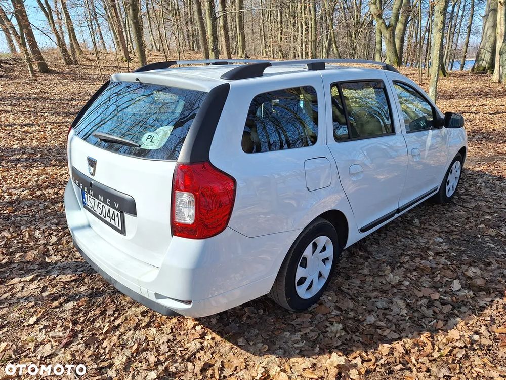 Dacia Logan 1.2 16V 75 Laureate - 3