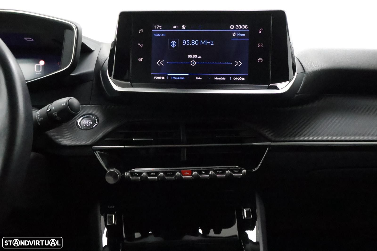 Peugeot 2008 1.2 PureTech Allure - 21