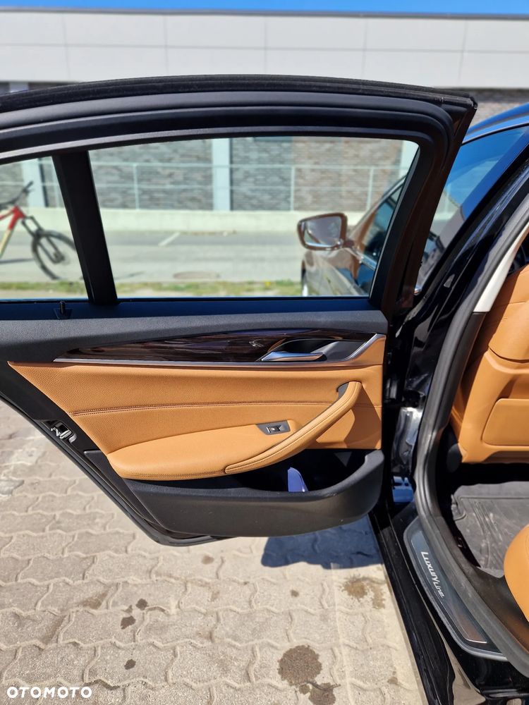 BMW Seria 5 520d Efficient Dynamics Edition Luxury Line - 16