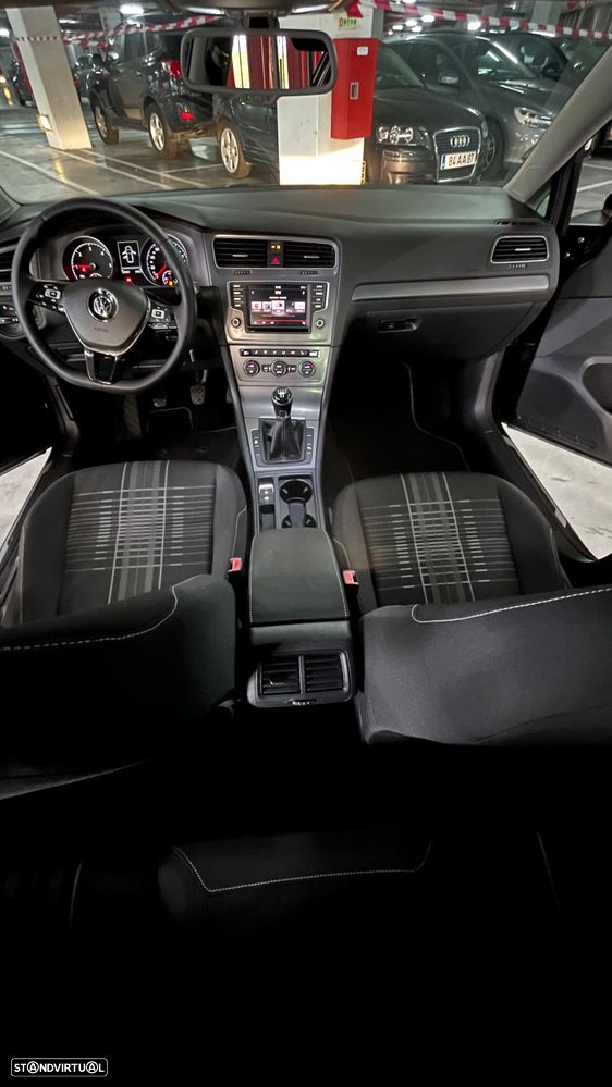 VW Golf 1.6 TDI BlueMotion Lounge - 16