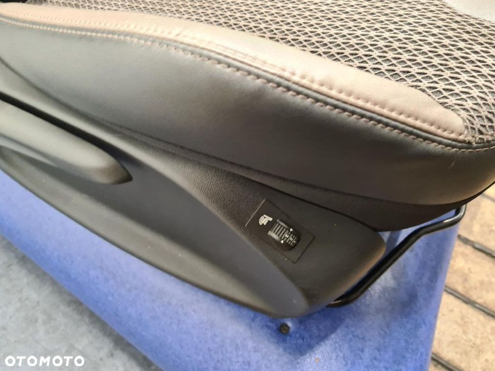 PEUGEOT 2008 I FOTELE KOMPLET. - 7