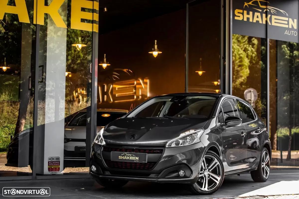 Peugeot 208 1.2 PureTech GT Line - 1