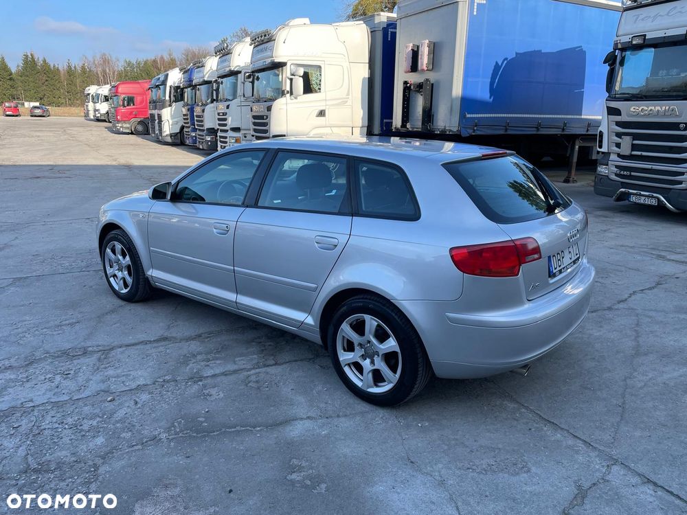 Audi A3 Sportback 1.6 Ambition - 10