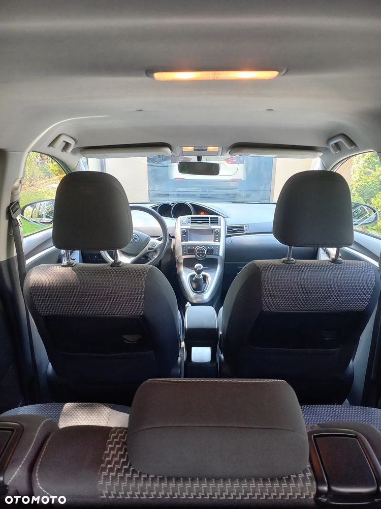 Toyota Verso 1.6 D-4D Premium 7os - 6