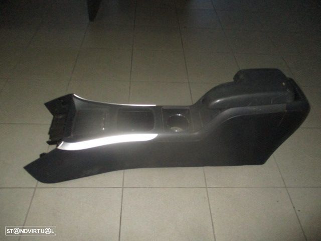 Apoio De Braço A1696800050 MERCEDES W245 B 2007 - 6