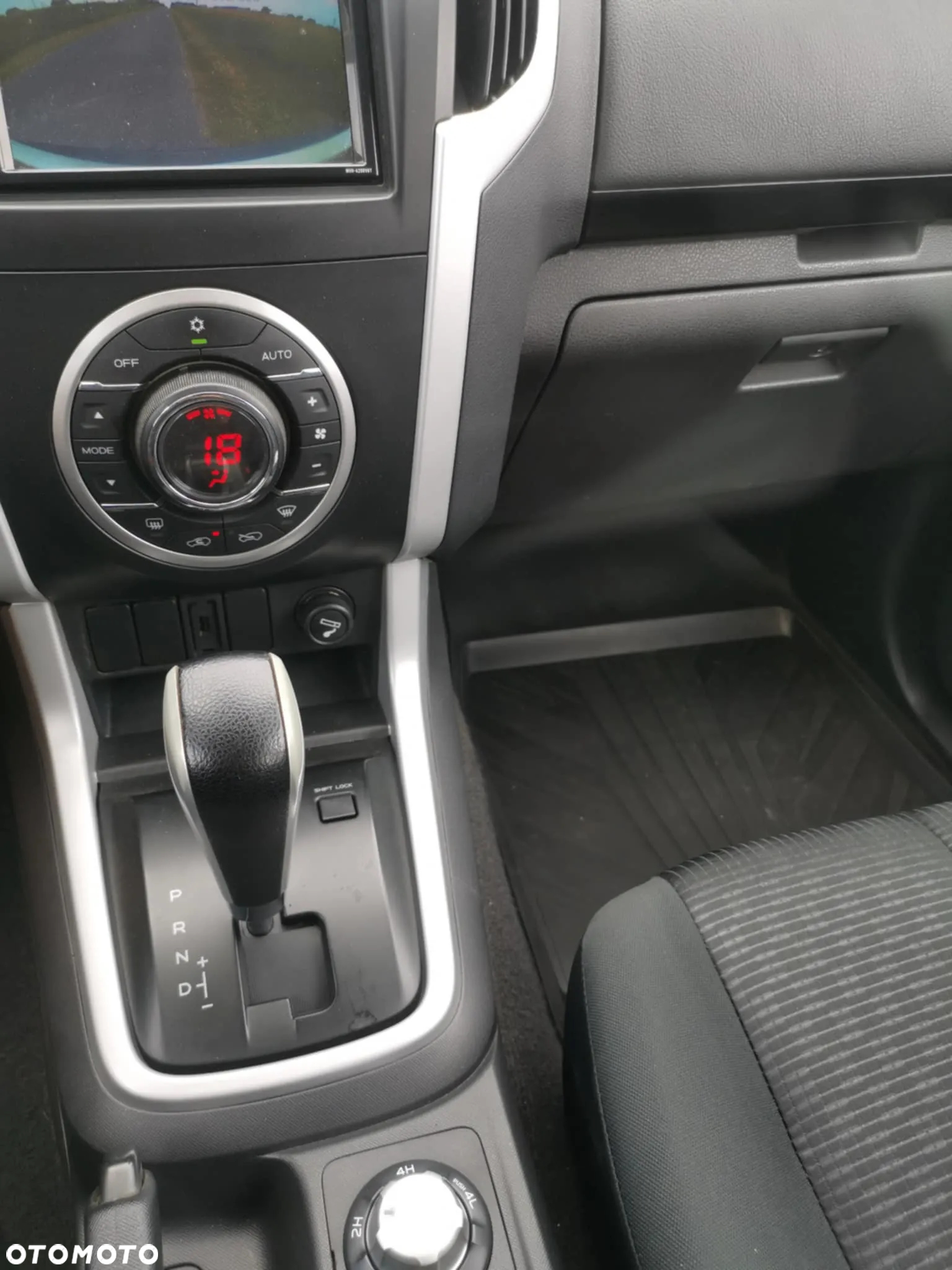 Isuzu D-Max 1.9 DC Urban - 8