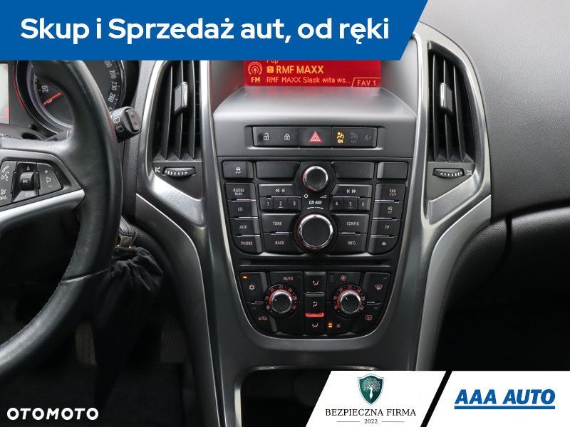 Opel Astra - 14