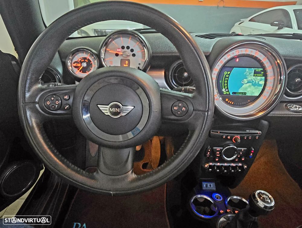 MINI Cabrio Cooper D - 24