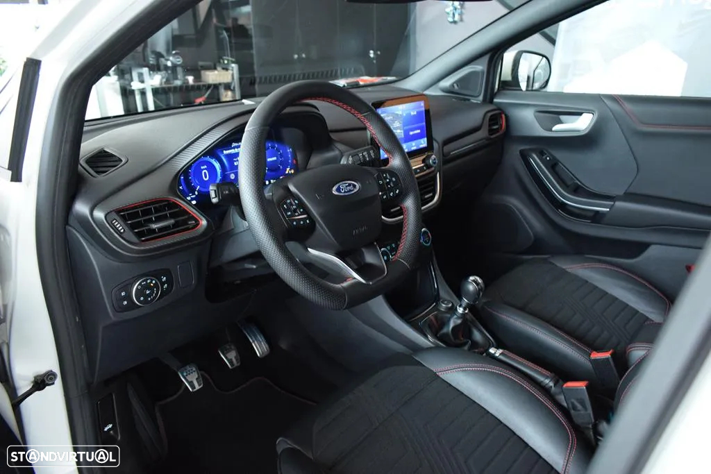 Ford Puma 1.0 EcoBoost MHEV ST-Line X - 6