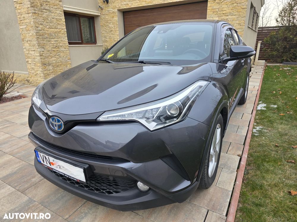 Toyota C-HR - 4