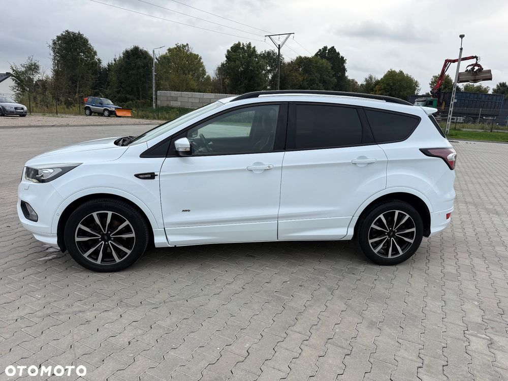 Ford Kuga 2.0 TDCi 4x4 ST-Line - 6