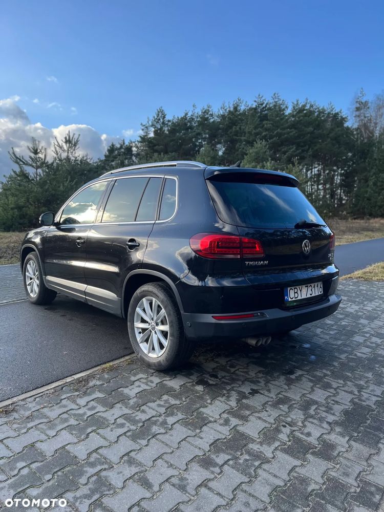 Volkswagen Tiguan 2.0 TDI SCR BlueMotion Technology Lounge Sport & Style - 4